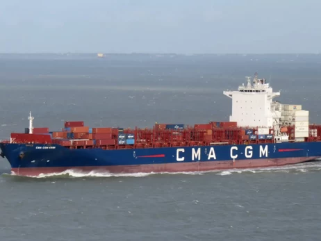 Через Ормузский пролив прошло первое европейское судно, - Bloomberg