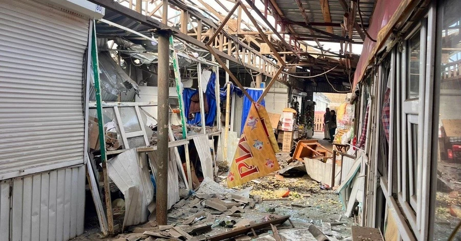 РФ атаковала Днепропетровщину: погибли 5 человек, среди раненых - подросток