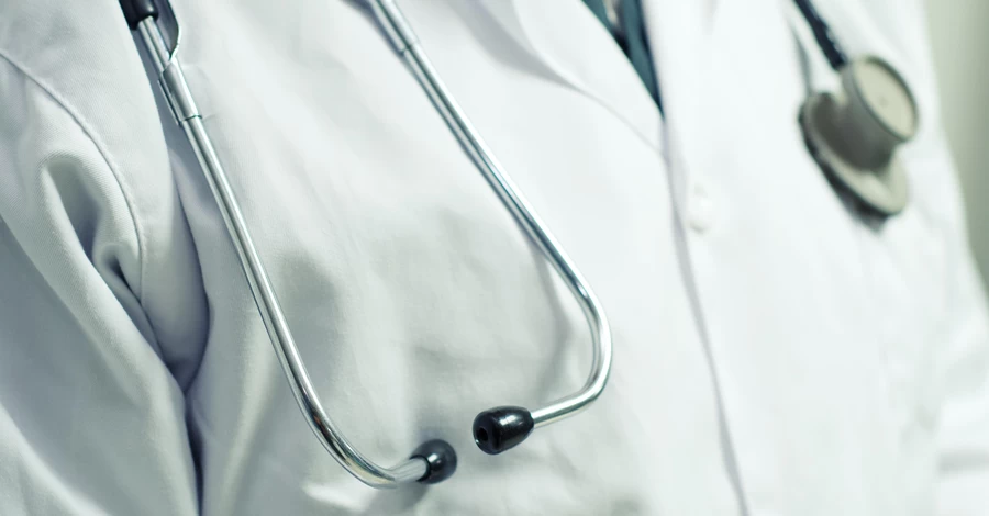 В Ивано-Франковске двое детей отравились старыми советскими лекарствами, найденными в бомбоубежище