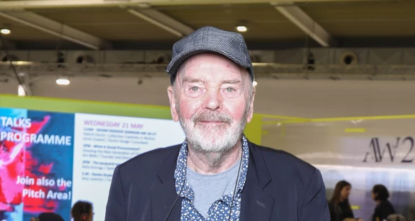 Умер Адриано Гольдшмид, превративший джинсы в высокую моду