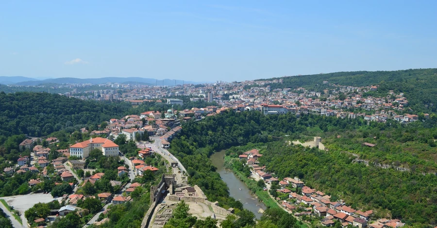 Болгария стала лидером по зарубежной недвижимости среди украинских чиновников