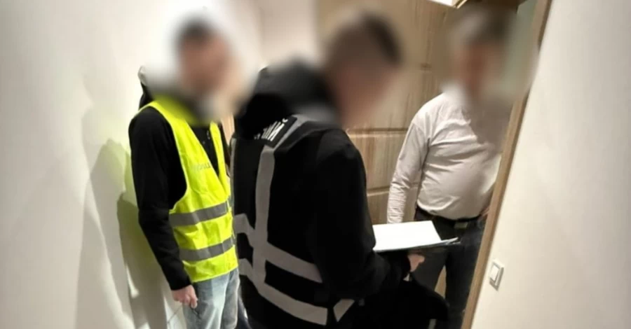 Из Украины выпускали мужчин под видом 