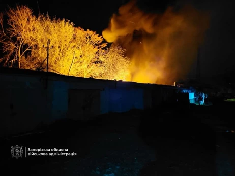 Росіяни вдарили по Запоріжжю та області, є загиблі й поранені