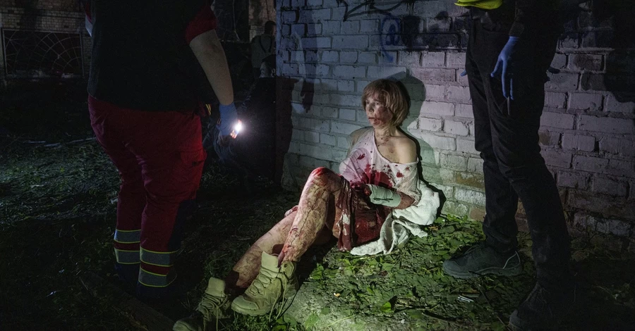 World Press Photo: серед переможців - фото Малолєтки та фотографа NYT з України