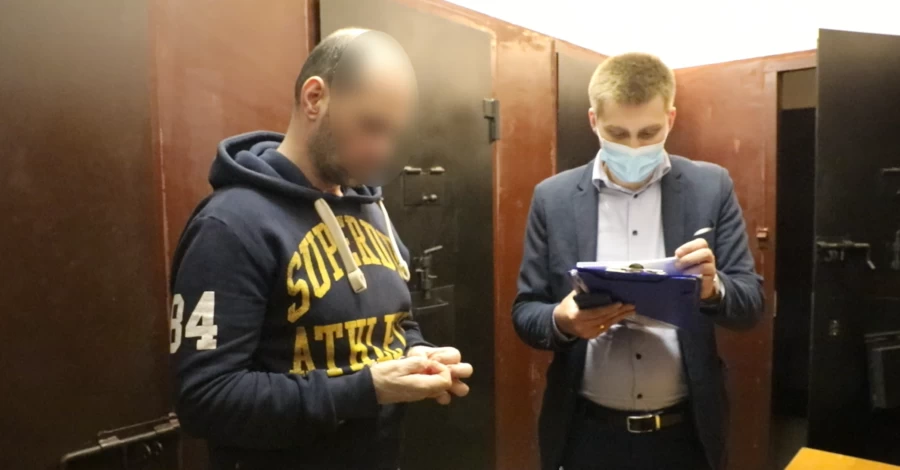 Лікар-садист, який мучив та убивав своїх жінок, вислухав перший вирок і чекає на другий