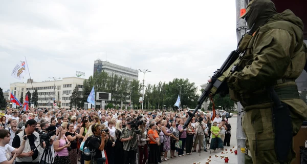 Фріки «російської весни»: навіщо в ефір повернулися «правдоруб» Губарєв, язичниця Поклонська та де Айо?