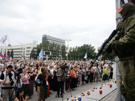 Фрики «русской весны»: зачем в эфир вернулись «правдоруб» Губарев, язычница Поклонская и где Айо?