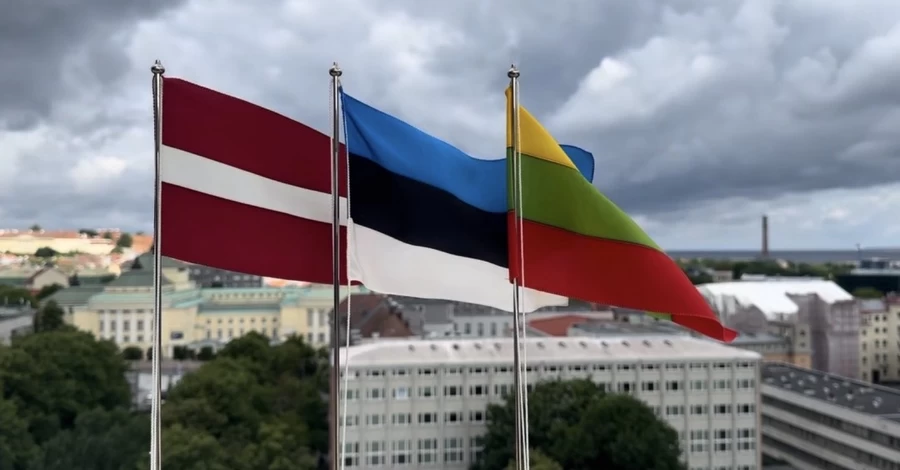 Латвія, Литва та Естонія відкинули звинувачення РФ у наданні Україні неба для ударів дронами