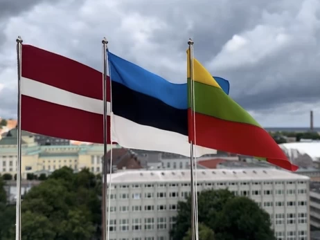 Латвія, Литва та Естонія відкинули звинувачення РФ у наданні Україні неба для ударів дронами