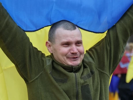 Україна повернула додому 175 полонених. Серед них 25 офіцерів, яких РФ відмовлялася обміняти