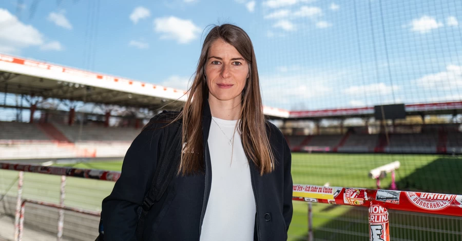 Тренером мужского клуба Бундеслиги впервые стала женщина  