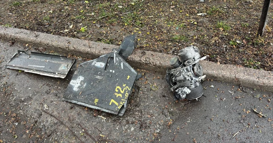 Уночі після пасхального перемир'я Росія атакувала Україну сотнею дронів