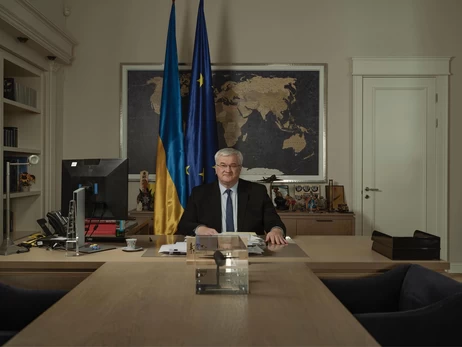 Україна після поразки Орбана скасувала рекомендацію не їздити до Угорщини