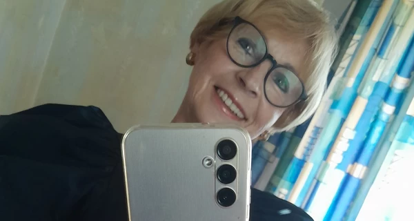 Померла ведуча Людмила Клепакова, з голоса якої почалася історія «1+1» 