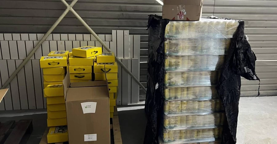 В Україні ліквідували мережу збуту небезпечної продукції U420, яку рекламував Цимбалюк