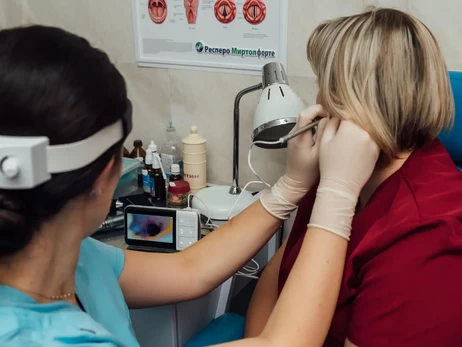 В Івано-Франківську під час обстеження у вусі пацієнтки виявили павука