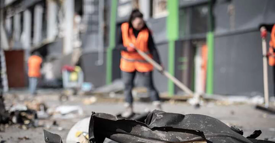 «Армія відновлення» чи трудова повинність: кого залучають до суспільно корисних робіт