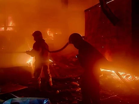 Нічна балістична атака на Київ: загинули дитина та жінка, 18 людей поранено