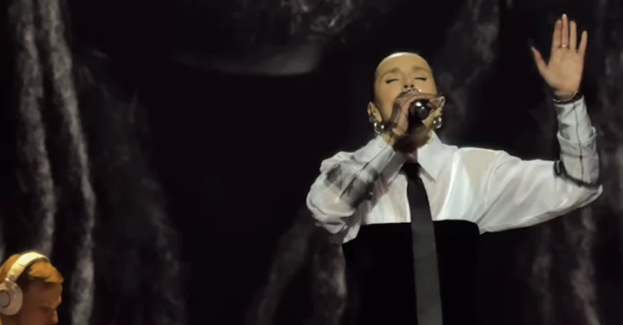 Jamala на церемонии YUNA перепела хиты Степана Гиги, ADAM и Green Grey 