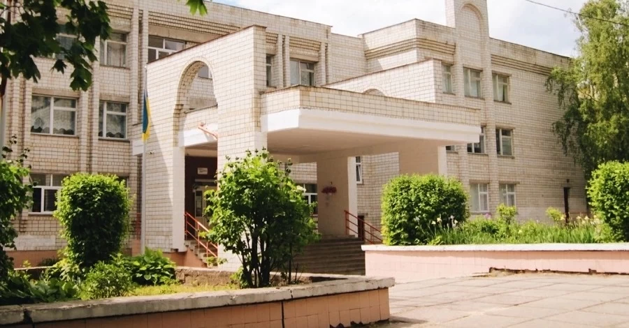 Скандал во львовской школе - учительница назвала семиклассника 