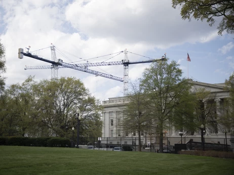 В США суд снова приостановил строительство бального зала Трампа в Белом доме