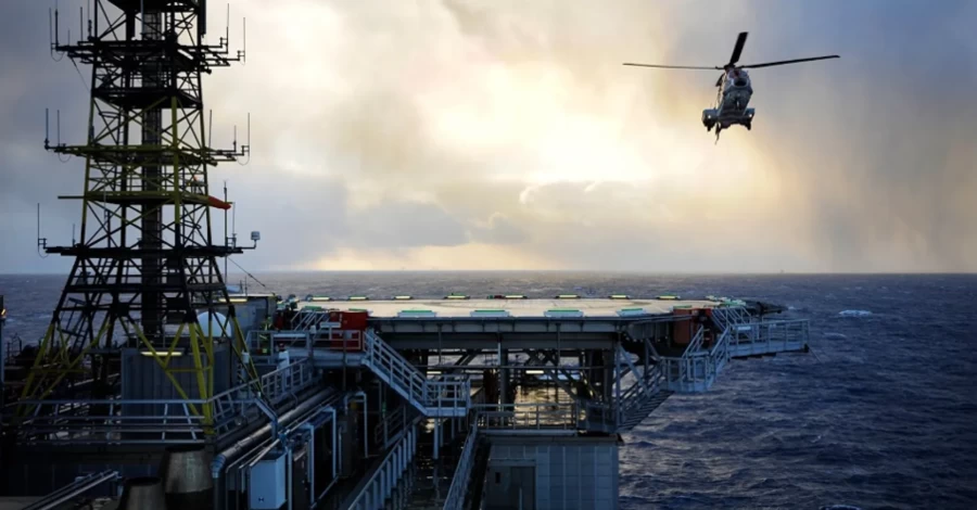 Война в Иране приносит миллиарды: кто зарабатывает на нефти прямо сейчас