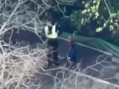 Теракт в Києві - поліцейські втекли, почувши вистріли, залишивши поранену дитину. Що кажуть у поліції