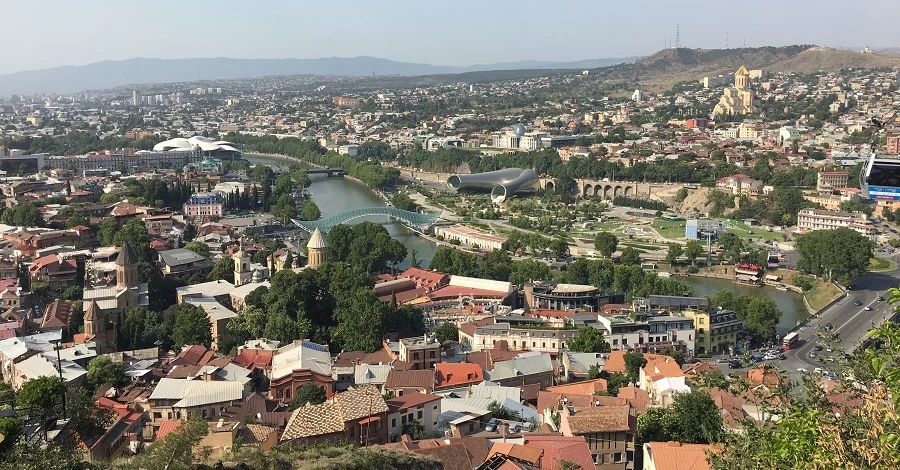 Компания Трампа решила построить в Тбилиси 70-этажную башню Trump Power, - WSJ