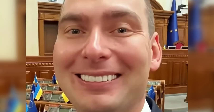 СМИ сообщили о незадекларированных миллионах у Железняка на покупку облигаций: НАПК должно разобраться