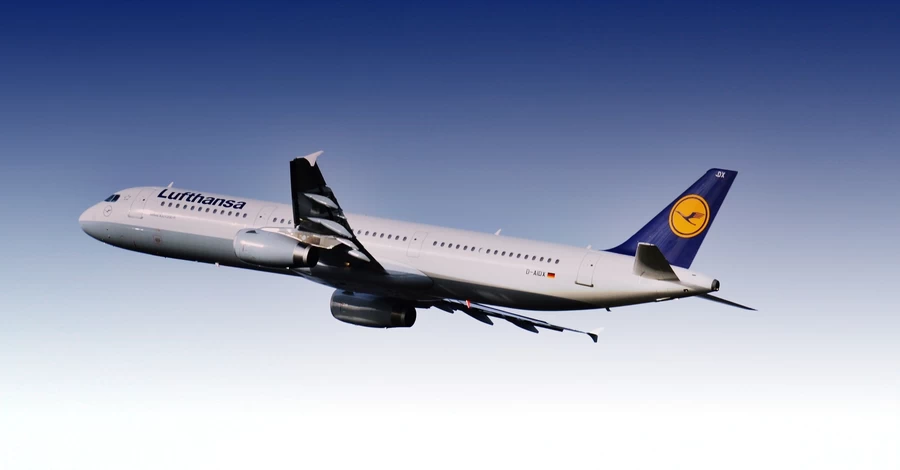 Lufthansa Group отменяет 20 тысяч рейсов из-за подорожания авиатоплива
