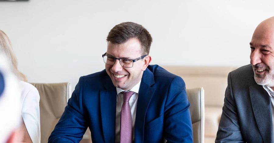 В Угорщині заявили про відновлення транзиту російської нафти 