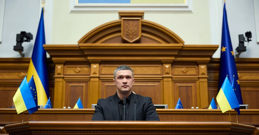 100 днів Михайла Федорова: хто дає поради наймолодшому міністру оборони України