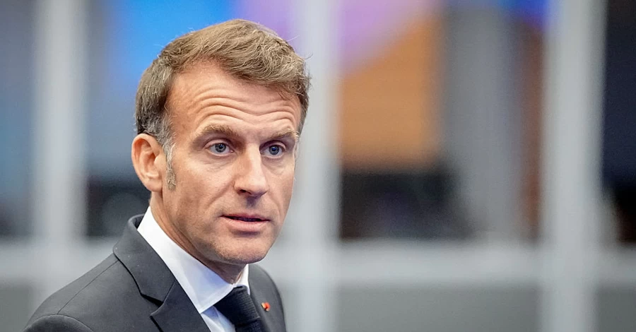Макрон заявив, що планує піти з політики у 2027 році