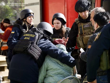 Атака на Дніпро тривала 20 годин - кількість загиблих збільшилася до 8, ще 56 постраждали 