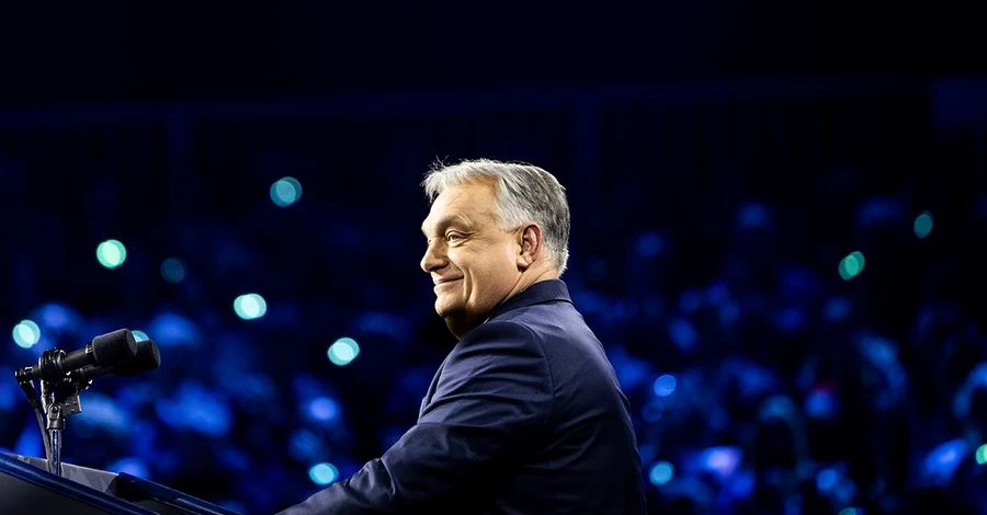 Орбан отказался от мандата в парламенте Венгрии и может готовить побег в США