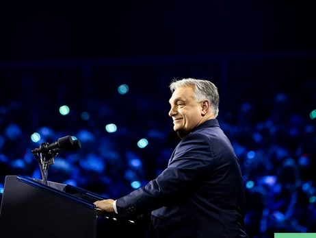 Орбан відмовився від мандата в парламенті Угорщини і може готувати втечу до США