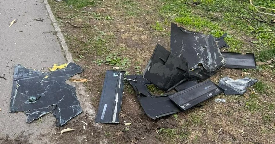 Россияне атаковали Киев дронами - есть пострадавшие и падение обломков в двух районах