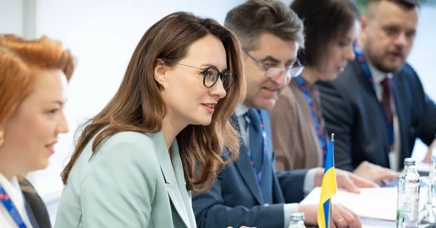 Тариф на світло для українців залишиться без змін до кінця жовтня