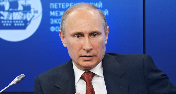 Путин в телефонном разговоре с Трампом предложил объявить перемирие с Украиной на День победы 