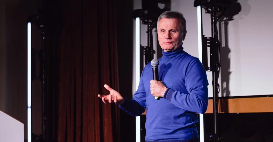 КНУ до выборов ректора будет возглавлять директор Института международных отношений