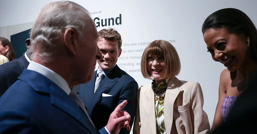 Чарльз та Камілла у Нью-Йорку відвідали світський захід з Донателлою Версаче й Анною Вінтур