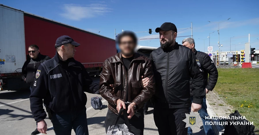 Нацполиция вернула в Украину организатора схемы обмана военных