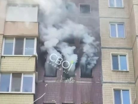 Росіяни влучили дроном у багатоповерхівку, серед постраждалих – двоє дітей