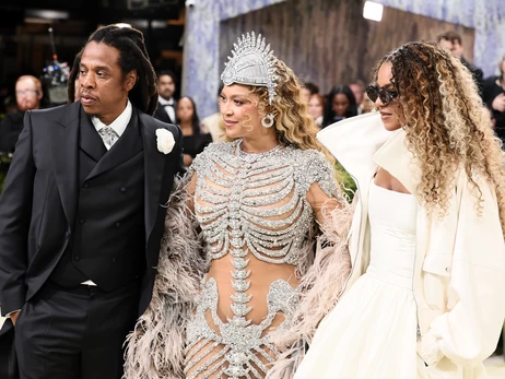 Бейонсе та її 14-річна донька стали головними зірками балу Met Gala 