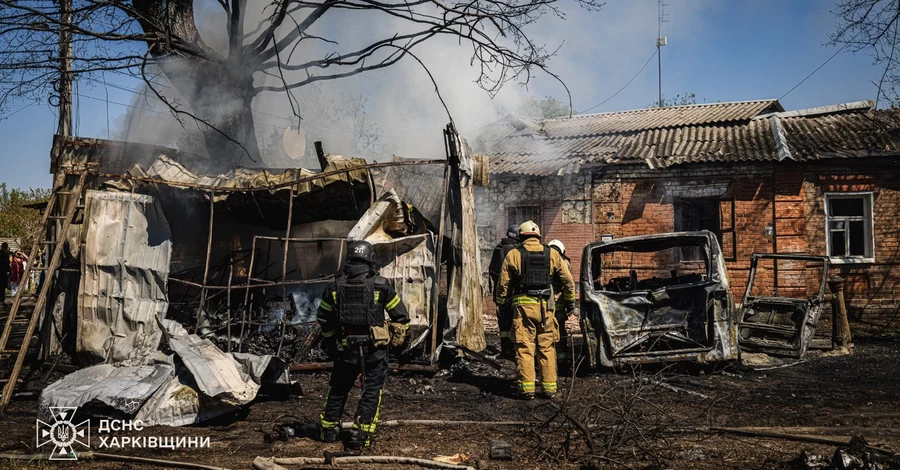 Росіяни вдарили по Харкову - дев’ятеро постраждалих, спалахнула пожежа