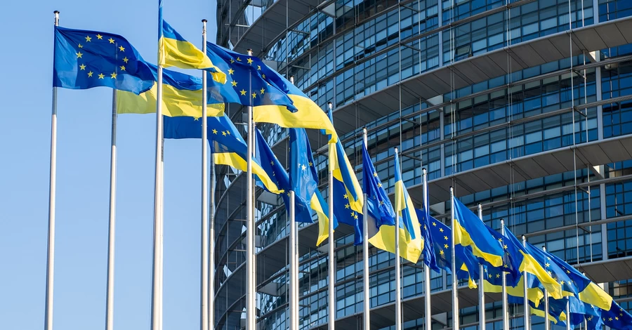 Евросоюз ввел санкции за похищение и идеологическую обработку украинских детей 