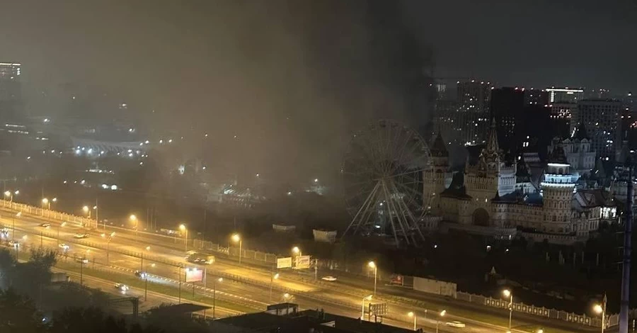 Ночью в Москве пылал «Кремль в Измайлово»