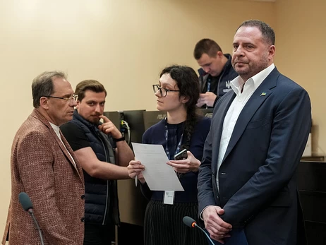 Фігуранти «Міндіч-гейту»: хто втік, хто в СІЗО, а хто вийшов під заставу
