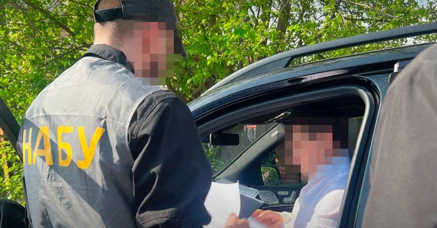НАБУ и САП проводят обыски в Верховном Суде