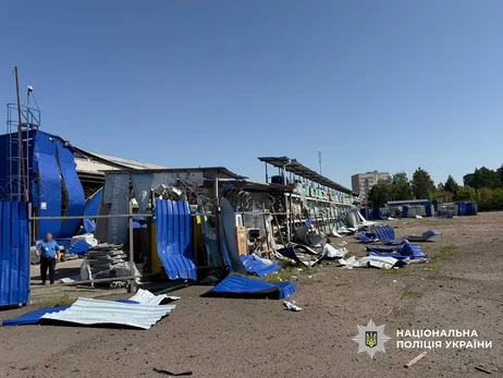 РФ вдарила балістикою по центру Прилук - є загиблі та поранені 